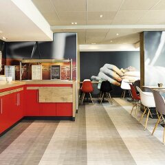 Отель Ibis Cannes Centre Франция, Канны - отзывы, цены и фото номеров - забронировать отель Ibis Cannes Centre онлайн интерьер отеля фото 2