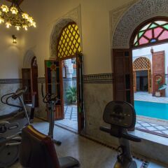 Отель Palais d'Hôtes Suites & Spa Fes Марокко, Фес - отзывы, цены и фото номеров - забронировать отель Palais d'Hôtes Suites & Spa Fes онлайн фитнесс-зал