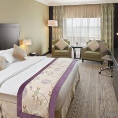 Отель Crowne Plaza Jeddah комната для гостей фото 5