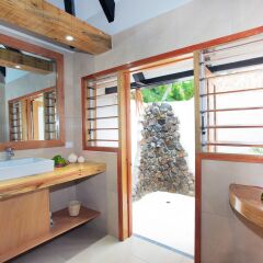 Отель Tropica Island Resort - Adults Only ванная