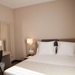 May Ramblas Hotel комната для гостей фото 2