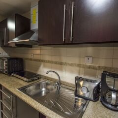 Апартаменты Iconic Apartment with Balcony в номере фото 2