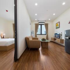 Апартаменты Granda Quan Hoa Apartment комната для гостей фото 2
