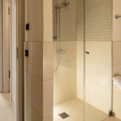 Отель Clipper Elb-Lodge Германия, Гамбург - отзывы, цены и фото номеров - забронировать отель Clipper Elb-Lodge онлайн ванная фото 2