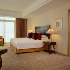 Отель Beach Rotana ОАЭ, Абу-Даби - 1 отзыв об отеле, цены и фото номеров - забронировать отель Beach Rotana онлайн комната для гостей фото 4