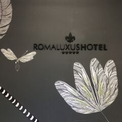 Roma Luxus Hotel сауна