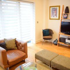 Отель Bermondsey 2 Bedroom Flat With Garden Великобритания, Лондон - отзывы, цены и фото номеров - забронировать отель Bermondsey 2 Bedroom Flat With Garden онлайн комната для гостей фото 5