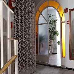 Отель Hostal Cas Bombu интерьер отеля
