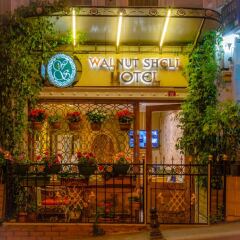 Walnut Shell Hotel банкомат