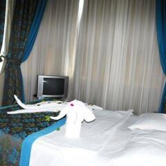 Rosella Hotel сейф в номере