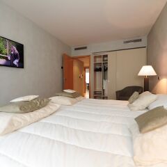 Отель Pavillon Riviera YourHostHelper Франция, Канны - отзывы, цены и фото номеров - забронировать отель Pavillon Riviera YourHostHelper онлайн комната для гостей фото 5