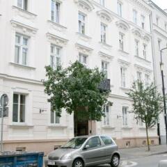 Отель ATTIC place Польша, Варшава - отзывы, цены и фото номеров - забронировать отель ATTIC place онлайн парковка