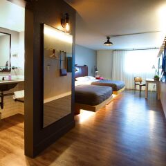 Отель MOXY Phoenix Tempe/ASU Area комната для гостей фото 4