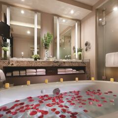 Отель Aria Sky Suites США, Лас-Вегас - отзывы, цены и фото номеров - забронировать отель Aria Sky Suites онлайн ванная фото 2