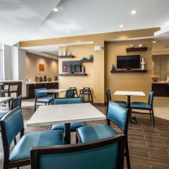 Comfort Suites Fort Lauderdale Airport South & Cruise Port in Dania Beach, United States of America from 154$, photos, reviews - zenhotels.com