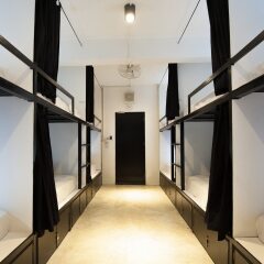 Seek Sleep Hostel Бангкок интерьер отеля