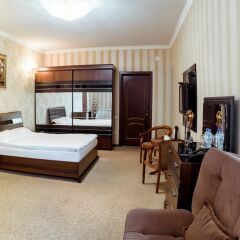Отель Albatros Hotel Bishkek Кыргызстан, Бишкек - отзывы, цены и фото номеров - забронировать отель Albatros Hotel Bishkek онлайн комната для гостей
