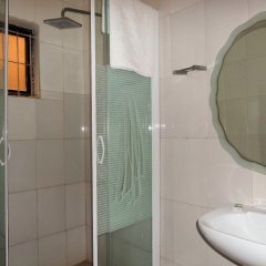 Chancellors Court Conference Center Ltd in Lagos, Nigeria from 55$, photos, reviews - zenhotels.com bathroom