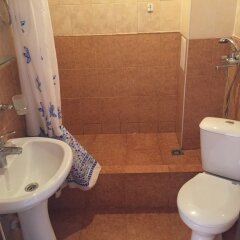 Uyutnyij Prichal Hotel ванная фото 2
