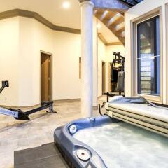 Отель The Residence Club Vancouver Канада, Ванкувер - отзывы, цены и фото номеров - забронировать отель The Residence Club Vancouver онлайн фитнесс-зал фото 2