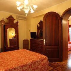 Отель Pensione Accademia - Villa Maravege Италия, Венеция - отзывы, цены и фото номеров - забронировать отель Pensione Accademia - Villa Maravege онлайн комната для гостей фото 2