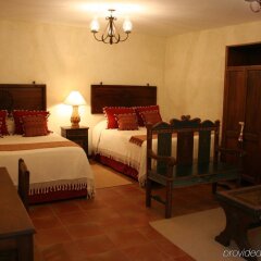 Hotel Boutique Los Pasos & Spa in Antigua Guatemala, Guatemala from 177$, photos, reviews - zenhotels.com guestroom photo 5