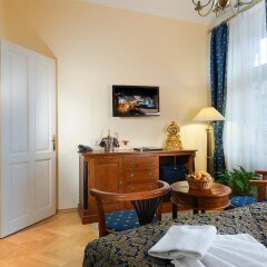 Salvator Hotel комната для гостей
