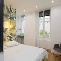Отель Studio D'architecte au Pied de Tour Eiffel Франция, Париж - отзывы, цены и фото номеров - забронировать отель Studio D'architecte au Pied de Tour Eiffel онлайн комната для гостей фото 2