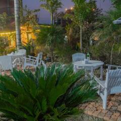 Отель OYO 280 Hob Nob Garden Resort Непал, Катманду - отзывы, цены и фото номеров - забронировать отель OYO 280 Hob Nob Garden Resort онлайн