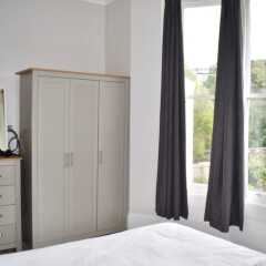 Апартаменты 2 Bedroom Apartment in Seven Dials комната для гостей фото 4