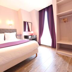 Sweet Hotel комната для гостей