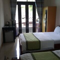 Отель Vip Garden Homestay Хойан удобства в номере