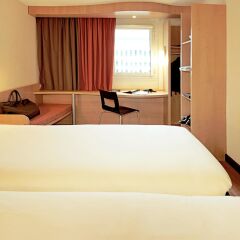Отель ibis Toulouse Pont Jumeaux Франция, Тулуза - отзывы, цены и фото номеров - забронировать отель ibis Toulouse Pont Jumeaux онлайн комната для гостей фото 2