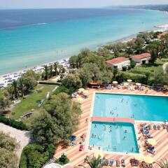 Отель Pallini Beach пляж