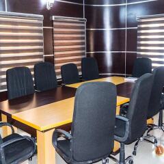 Отель Annes Luxury Suites Ltd