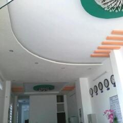 Queen Hotel Tran Phu Нячанг парковка
