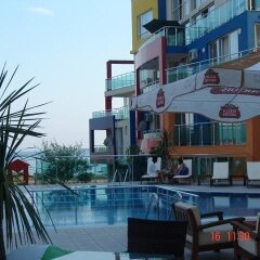 Отель Bilyana Sun Homes Свети Влас бассейн фото 3