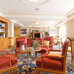 Montien Riverside Hotel развлечения