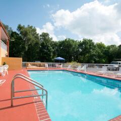 Отель Quality Inn Sarasota North бассейн фото 2