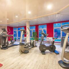 Leonardo Hotel Hamburg Airport фитнесс-зал