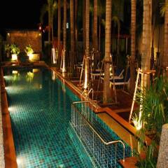 Отель Honey Resort, Kata Beach Таиланд, Пхукет - 1 отзыв об отеле, цены и фото номеров - забронировать отель Honey Resort, Kata Beach онлайн бассейн
