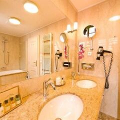 Отель Santini Residence Чехия, Прага - отзывы, цены и фото номеров - забронировать отель Santini Residence онлайн ванная
