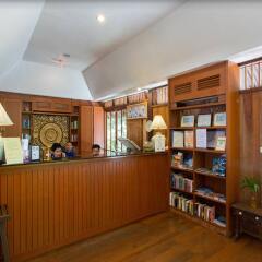 Отель Baan Krating Phuket Resort интерьер отеля
