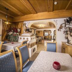 Hotel Arnika Долина Валь-ди-Фасса гостиничный бар