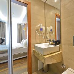Blueway Hotel City ванная