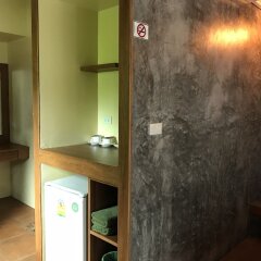 Отель Baan Mee Phuket Таиланд, Бухта Чалонг - отзывы, цены и фото номеров - забронировать отель Baan Mee Phuket онлайн удобства в номере