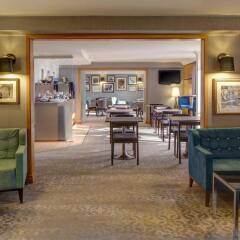 Hilton Birmingham Metropole Hotel гостиничный бар