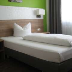 Hotel S16 комната для гостей фото 14