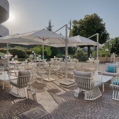 Отель NH Roma Villa Carpegna