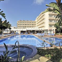 Globales Santa Ponsa Park Hotel бассейн